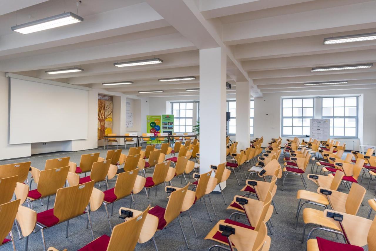 Hotel Cett à Náměšť nad Oslavou Extérieur photo